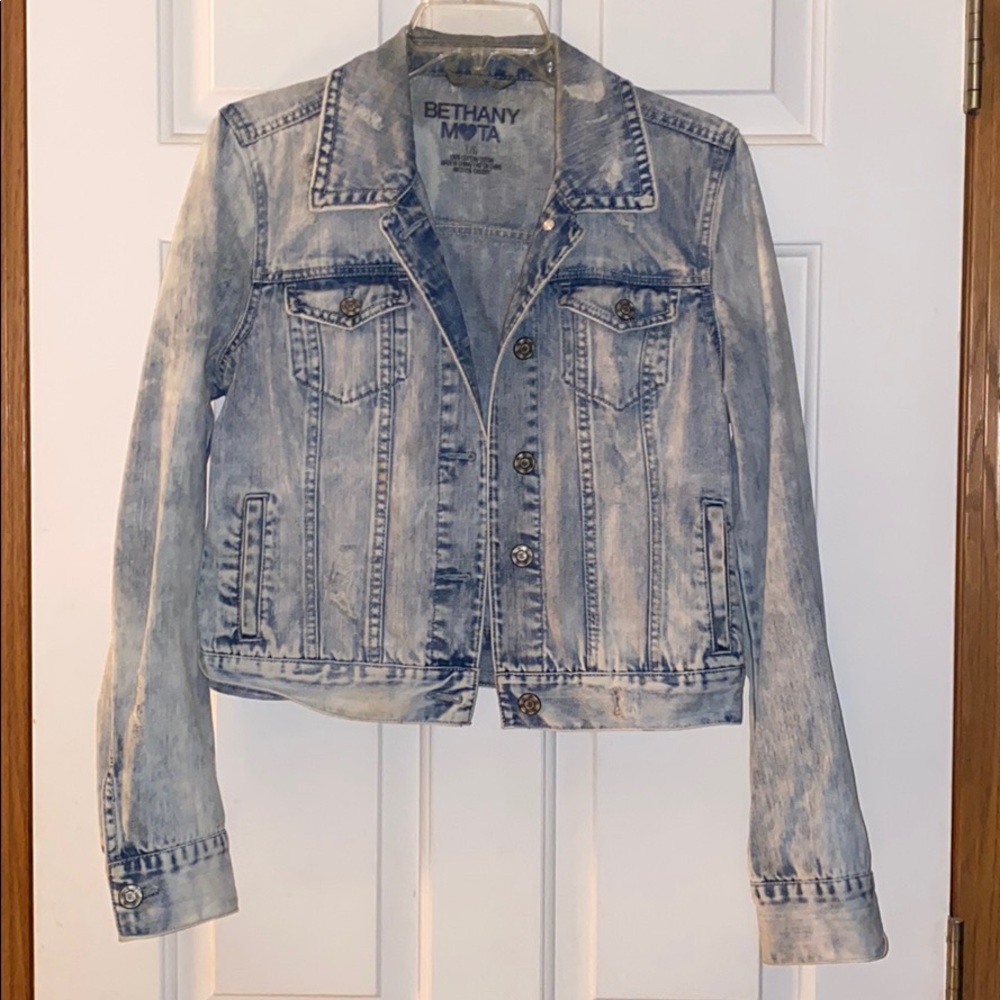 Acid-wash jean jacket
